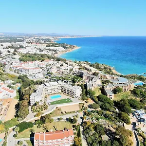 https://quinta-da-barracuda.hotelaalgarve.com